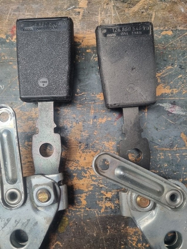 Mercedes veiligheidsgordel Lock, rechts-links, Auto-onderdelen, Interieur en Bekleding, Ophalen, Mercedes-Benz