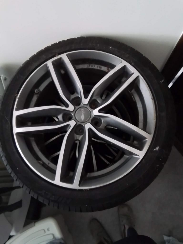 4 autobanden 245/40 R18, Auto-onderdelen, Ophalen, Band(en)