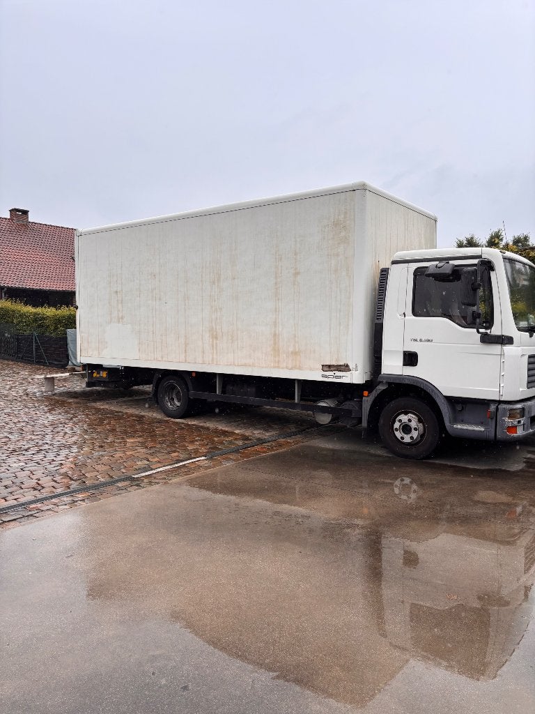 Vrachtwagen. MAN 8.180, Autos, Camions, Achat, Attache-remorque, 3 places, Boîte manuelle
