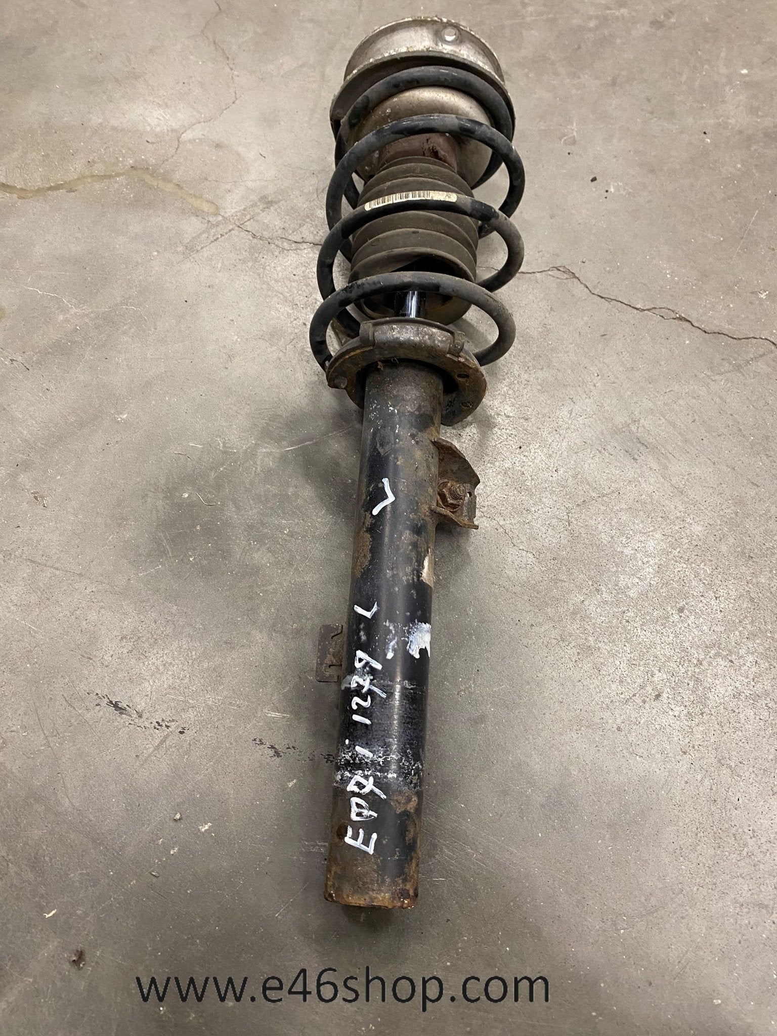 VEERPOOT SCHOKBREKER BMW 1 SERIE E87 LINKS OE 6768915, -, Utilisé, -, Enlèvement ou Envoi
