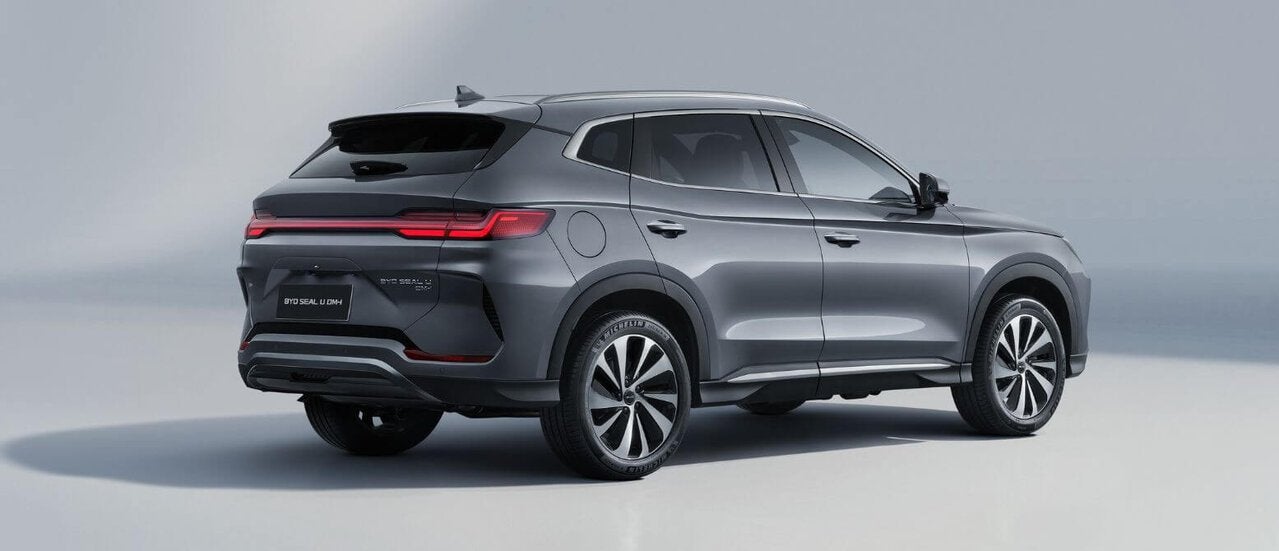 BYD Seal U DMi Comfort PHEV Longe Range PANO | HEAD-UP | 36, Auto's, 0 kg, Bedrijf, 5 zetels, 5 deurs
