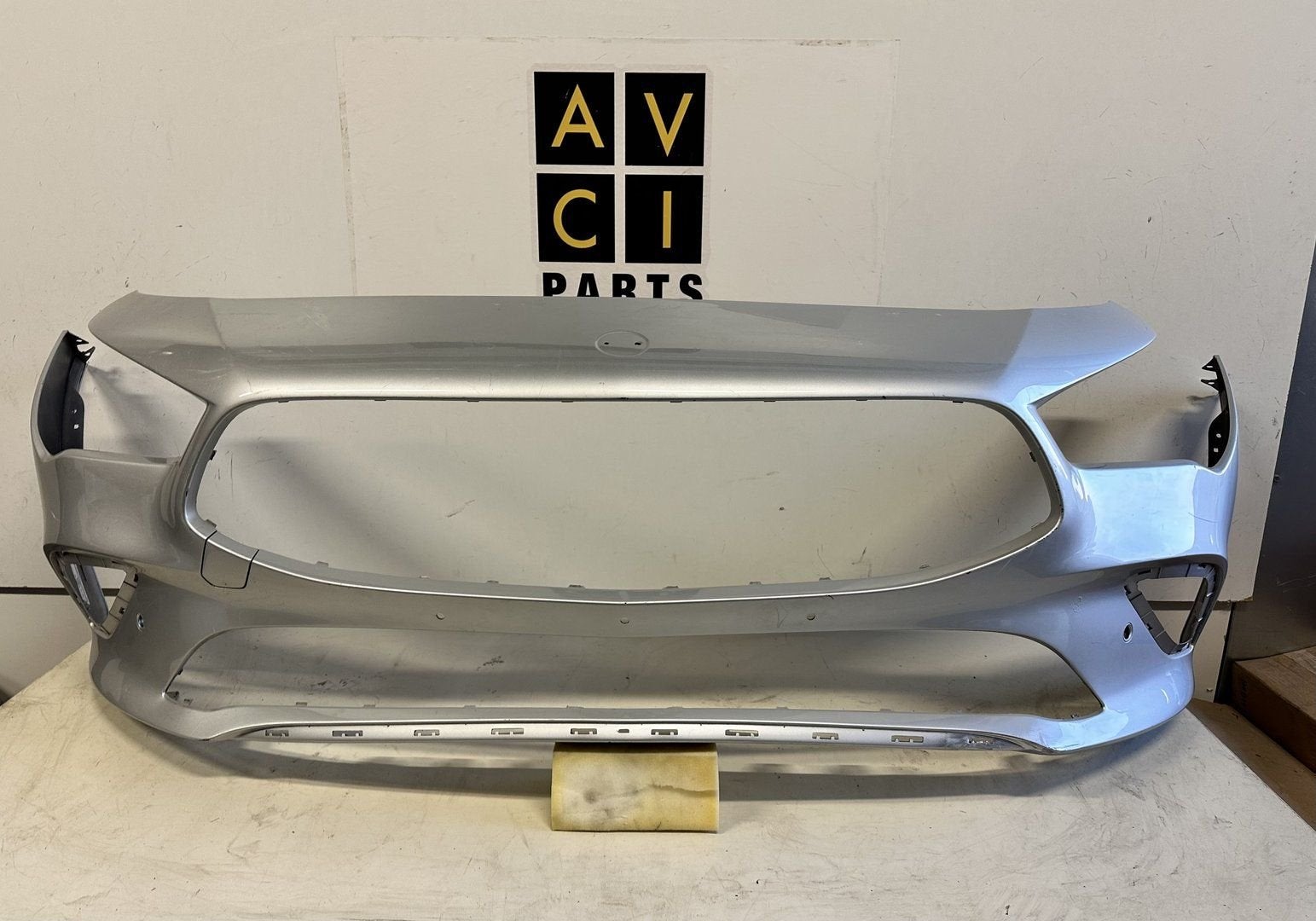 Mercedes cla W118 voorbumper bumper origineel, Autos : Pièces & Accessoires, Utilisé, -, Avant, -