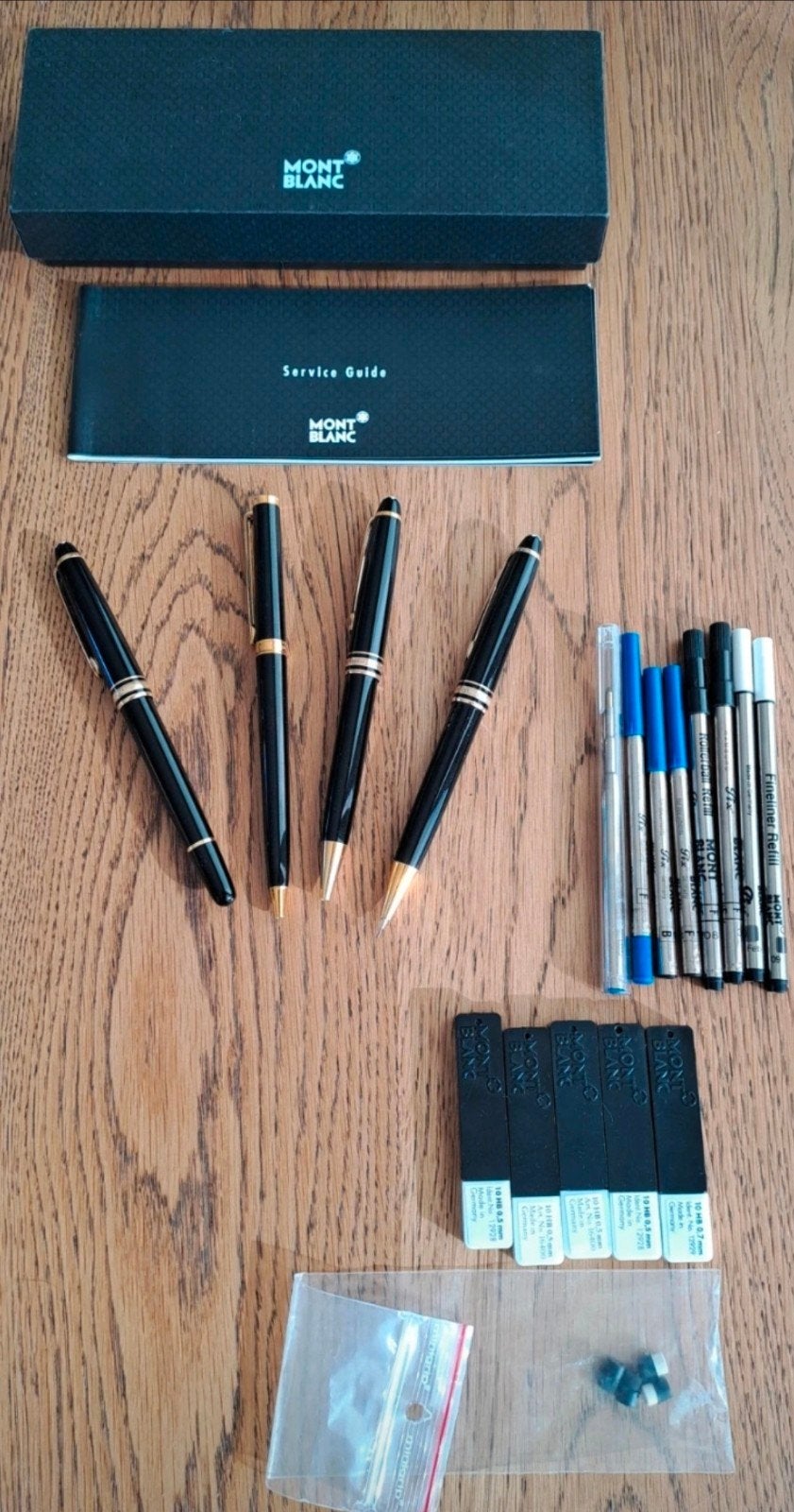Set van 3 Montblanc Meisterstück,1 Montblanc Nobility Oblige, Verzamelen, Pennenverzamelingen, Balpen, Met doosje, Ophalen of Verzenden