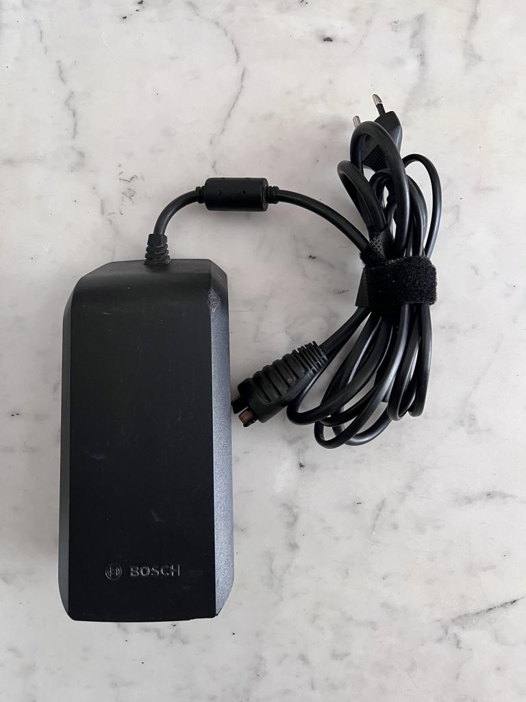 Oplader elektrische fiets Bosch, Fietsen en Brommers, Ophalen of Verzenden, Gebruikt, Bosch