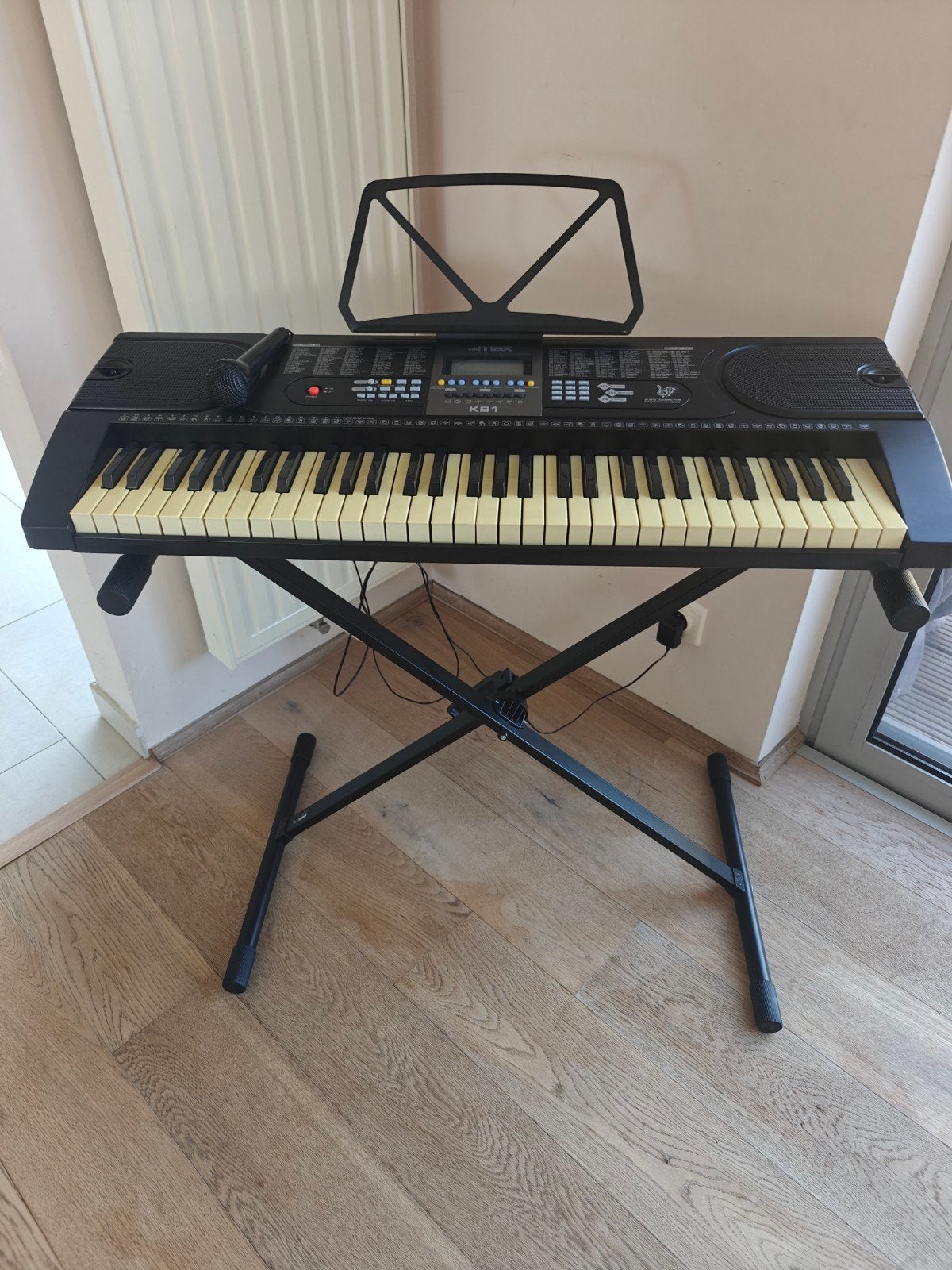 Keyboard Max KB1 met staander en micro, Muziek en Instrumenten, Keyboards, Ophalen