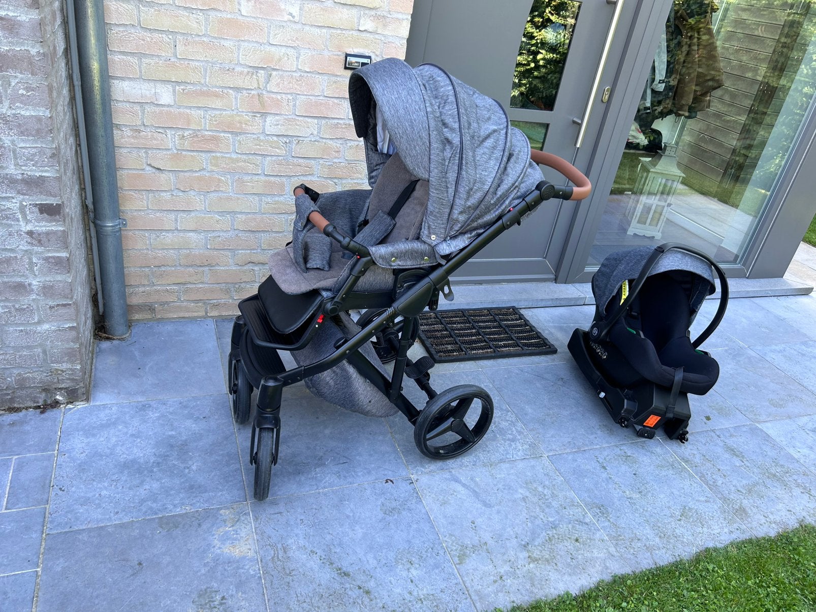 Buggy Charmi Baby, Kinderen en Baby's, Met autostoeltje, Zo goed als nieuw, Combiwagen, Ophalen