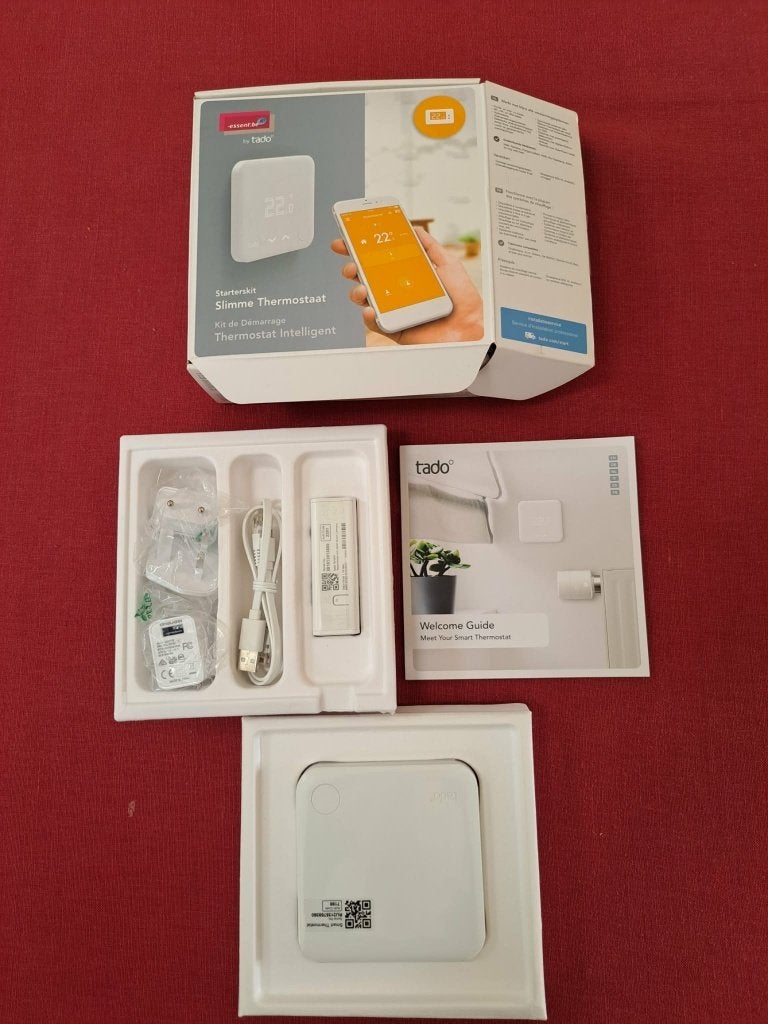 NIEUW Tado slimme thermostaat starterskit, Bricolage & Construction, Enlèvement ou Envoi, Thermostat intelligent, Neuf