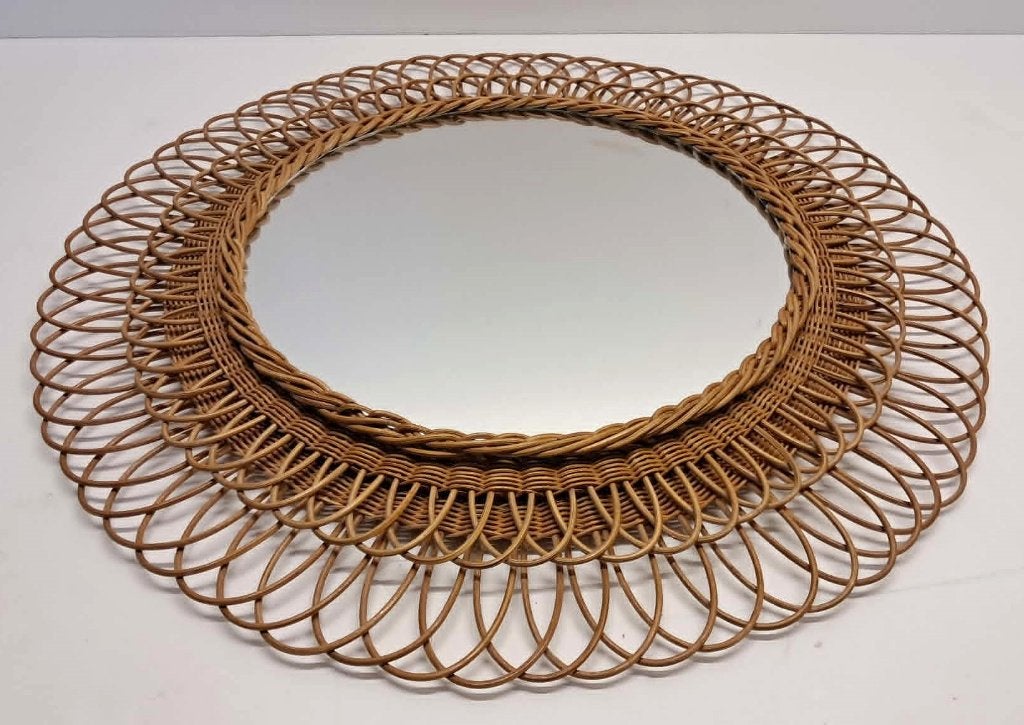 Miroir soleil vintage en rotin / osier – années 60/70, Maison & Meubles, Accessoires pour la Maison | Miroirs, Moins de 100 cm
