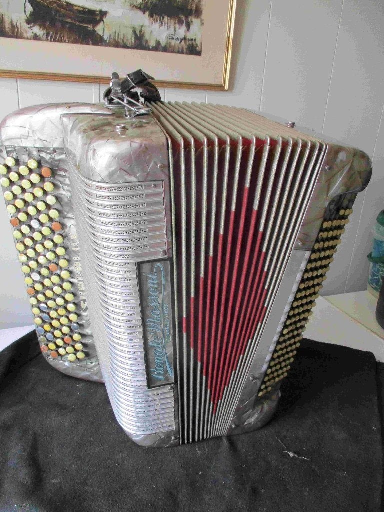 Italiaanse accordeon, Muziek en Instrumenten, Gebruikt, Met koffer, Ophalen of Verzenden, Knopaccordeon