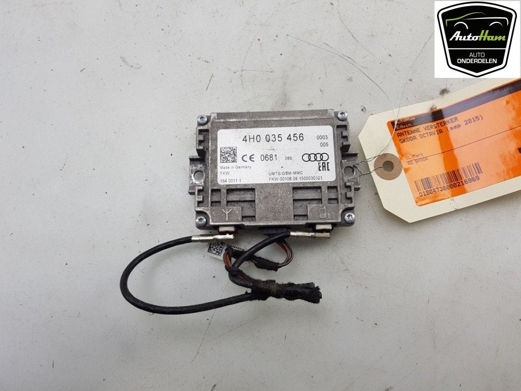 AMPLIFICATEUR D'ANTENNE Octavia Combi (5EAC) (|4H0035456|), Utilisé, Info@skoda-auto.de, Skoda, Max-Planck-Straße  3-5
64331  Weiterstadt, DE