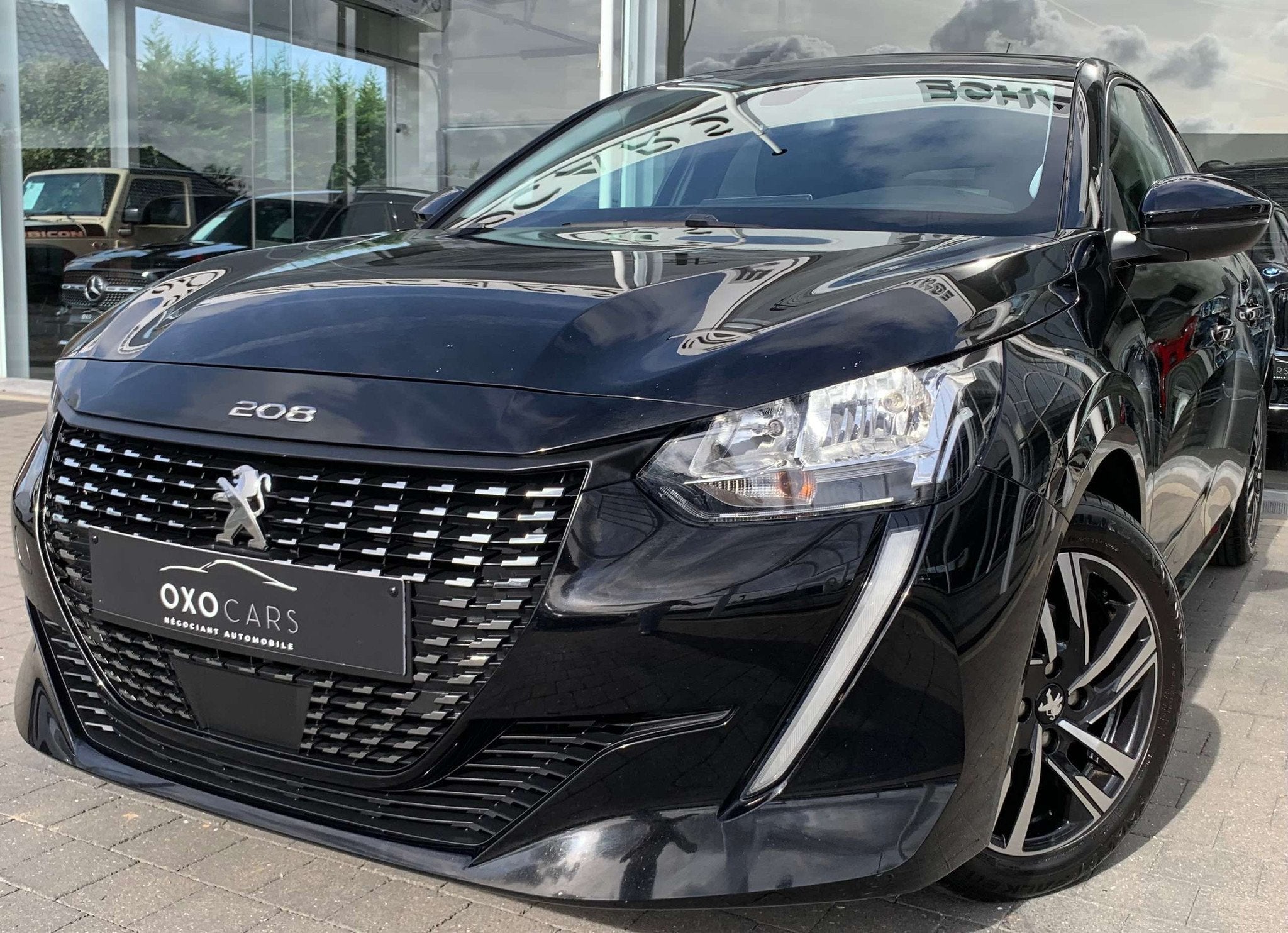 Peugeot 208 1.2 Allure 100CV / FULL OPTIONS / Toit Pano / Cu, Auto's, Gebruikt, 1199 cc, Zwart, Leder