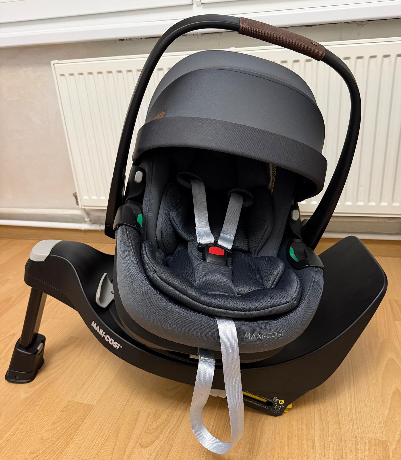 Maxi Cosi pebble 360 pro met isofix familyfix 360, Kinderen en Baby's, Ophalen, Zo goed als nieuw, Isofix