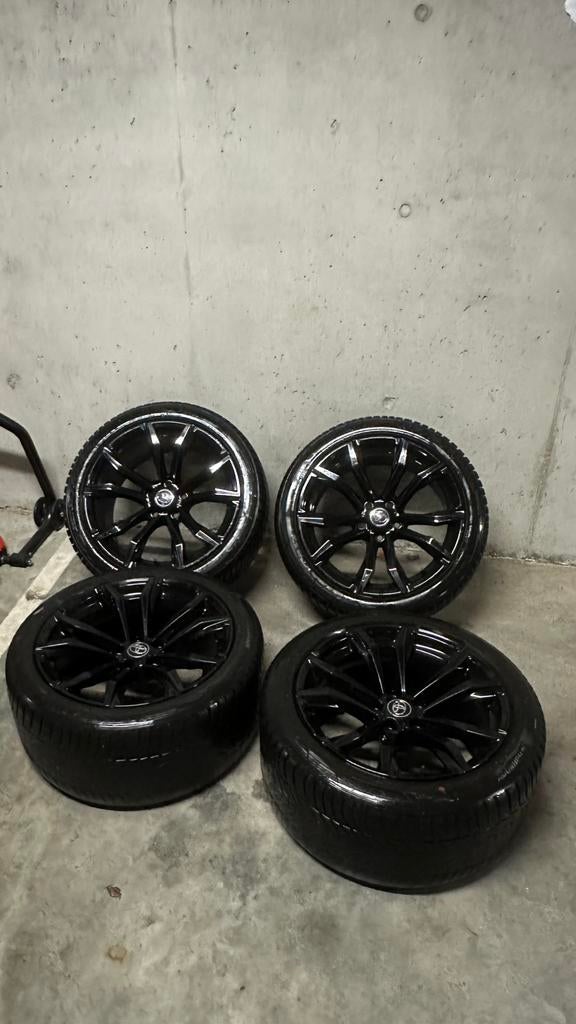 Te koop: Toyota GR Supra MK5 velgenset – zwart gepoederlakt, Auto-onderdelen, Ophalen, 18 inch, Gebruikt, Banden en Velgen