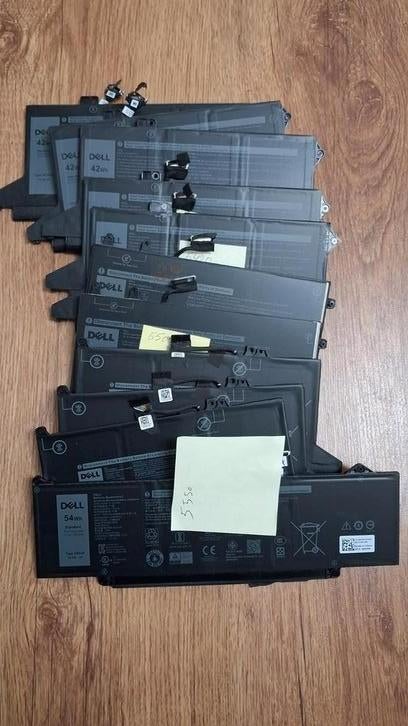 Batterie pour ordinateur portable Dell, Enlèvement, Comme neuf