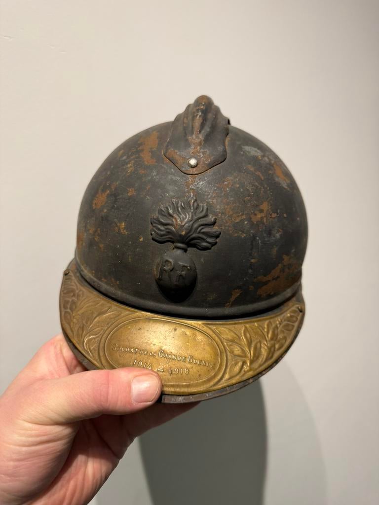 Wo1 Franse infanterie helm met plaat, Verzamelen, Ophalen of Verzenden