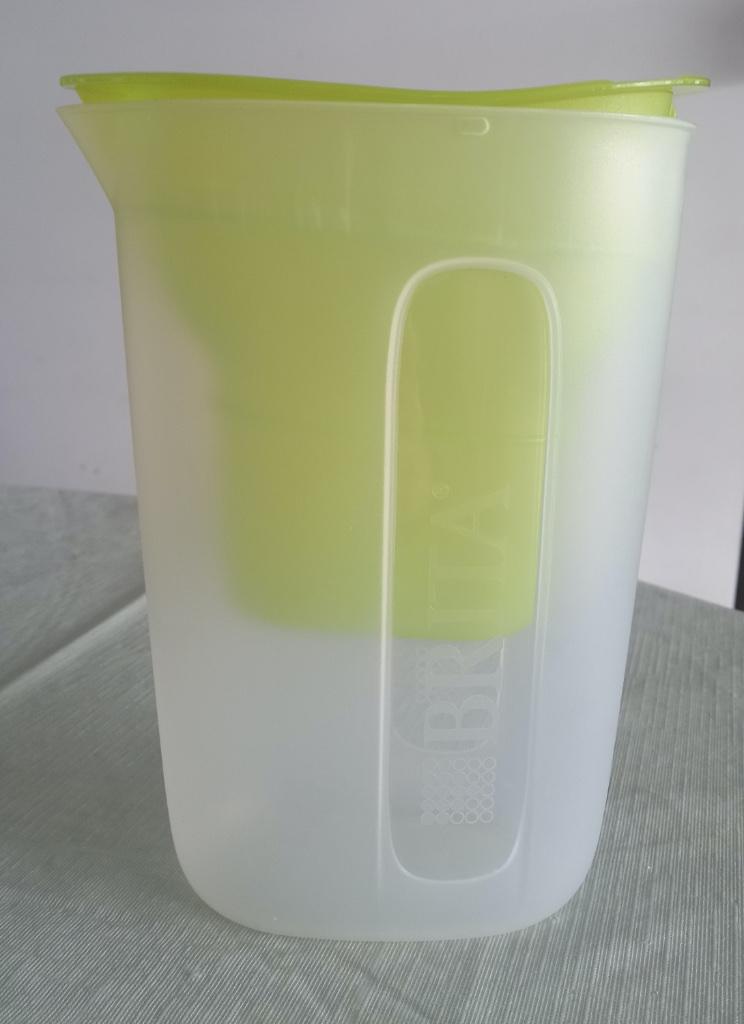 Brita, Enlèvement ou Envoi, Comme neuf