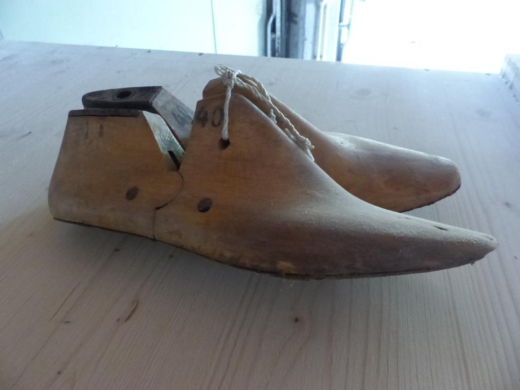 CHAUSSURES MODELES diff. tailles/en bois/bois/metal 60 € lot, Enlèvement ou Envoi