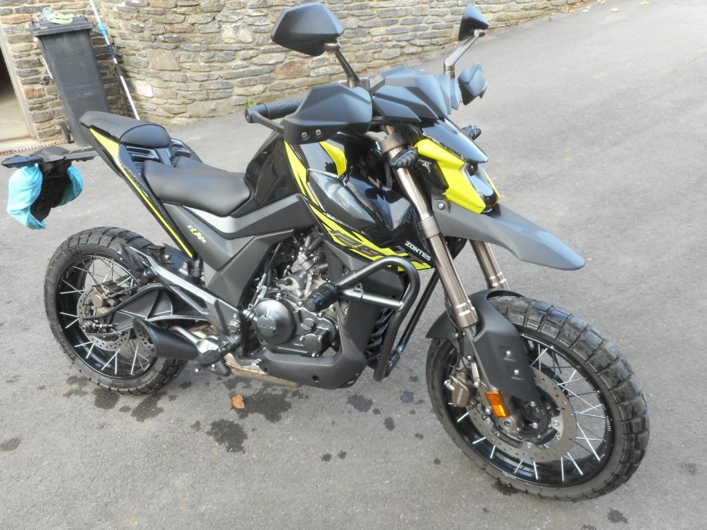 Av Zontes 125 u1, Motoren, Particulier, 125 cc, ABS, 1 cilinder