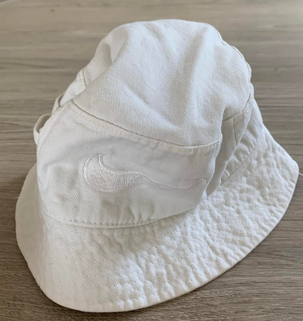 Wit zonnehoedje Nike, Kinderen en Baby's, Kinderkleding | Maat 176, Ophalen, NIKE, Jongen of Meisje, Overige typen