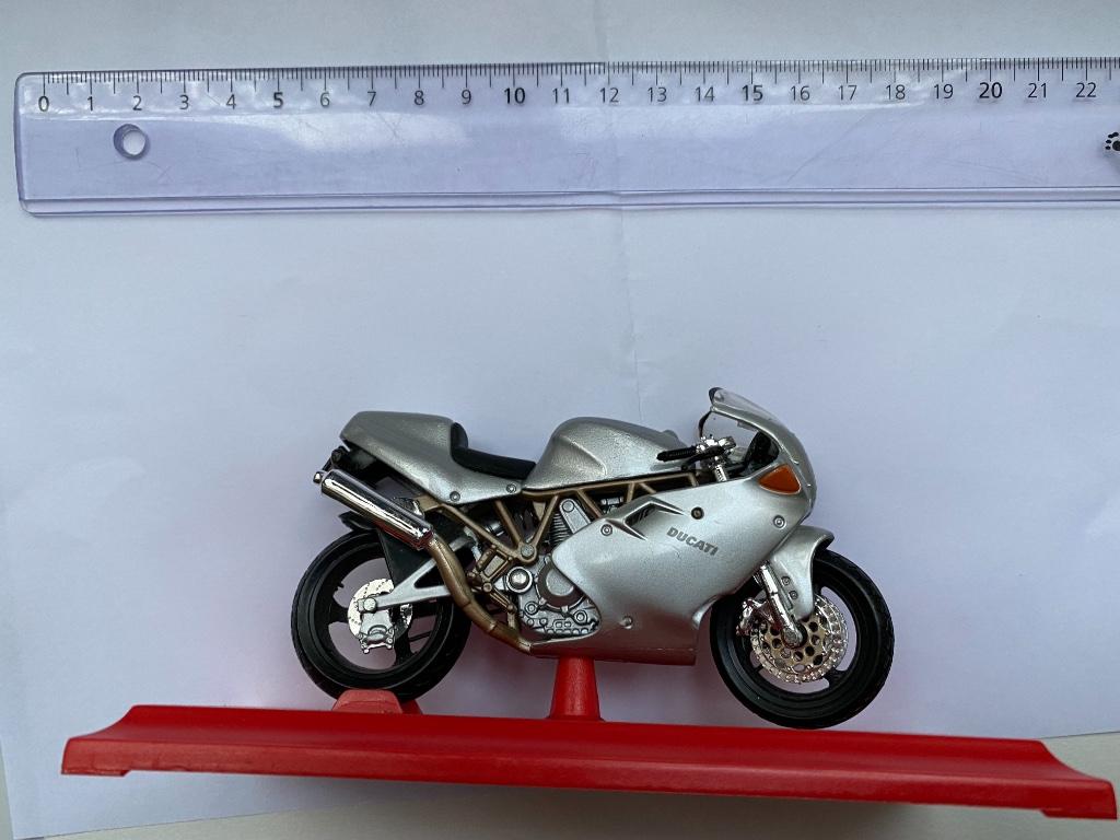 Maisto - Ducati Supersport 900FE - 1/18, Ophalen of Verzenden, Gebruikt, Overige typen, Maisto