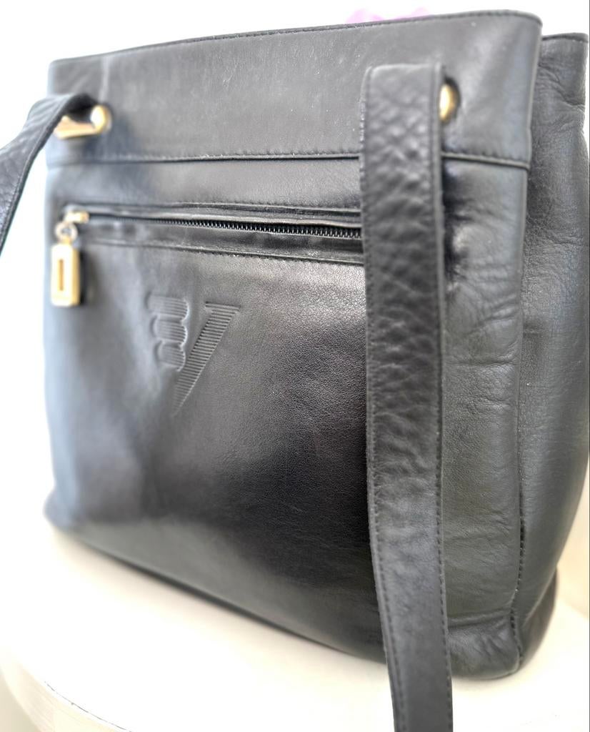 Sac à bandoulière Vicosta Espagne, cuir noir, 29x25 cm, Utilisé, Noir, Cuir