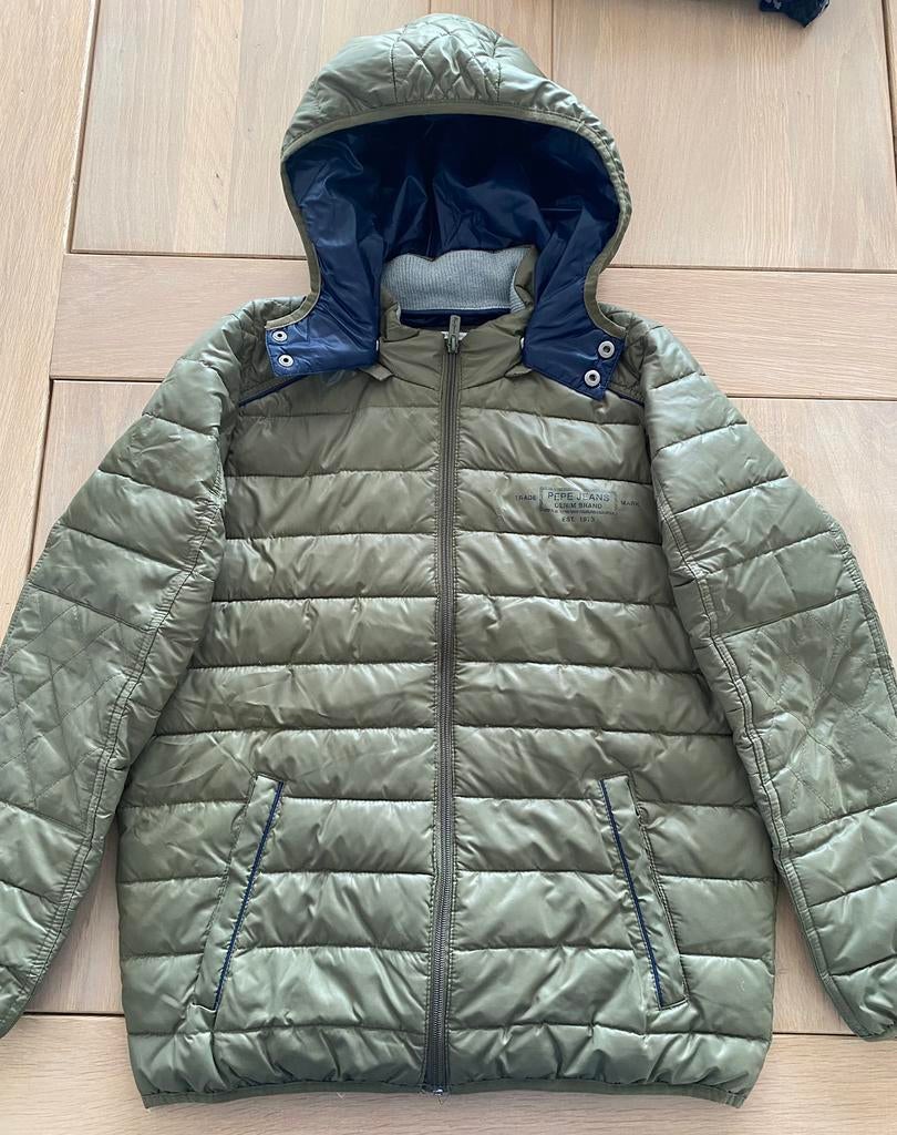 Jongens groene winterjas Pépé Jeans maat 164/14 jaar, Kinderen en Baby's, Kinderkleding | Maat 176, Zo goed als nieuw, Jas, Ophalen of Verzenden