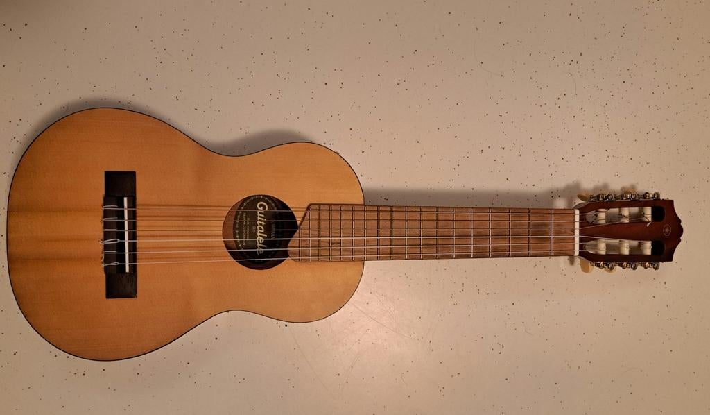 Guitalele, Muziek en Instrumenten, Snaarinstrumenten | Gitaren | Akoestisch, Nieuw, Overige typen, Ophalen of Verzenden