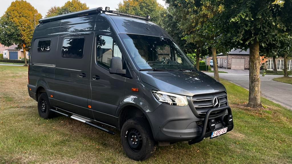 Mobil-home 4x4 Frankia Yucon, option complète complète, 5 à 6 mètres, Mercedes-Benz, Automatique, Il y a 7 à 12 mois