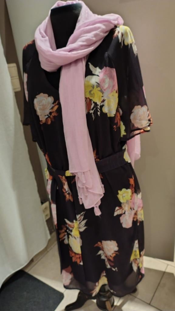 Kleed "Pauline B" - T5 maat 44/46, Kleding | Dames, Jurken, Zo goed als nieuw, Maat 42/44 (L), Overige kleuren, Knielengte, Verzenden