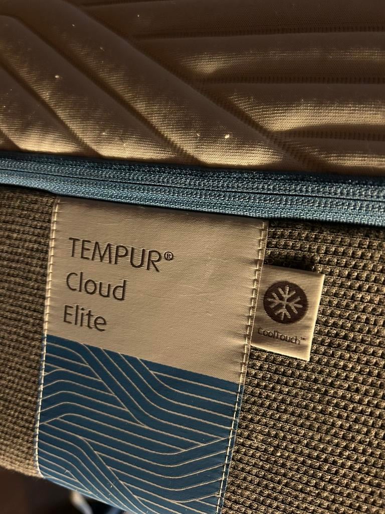 Tempur Cloud Elite, 90 cm, Matelas, Une personne, Enlèvement