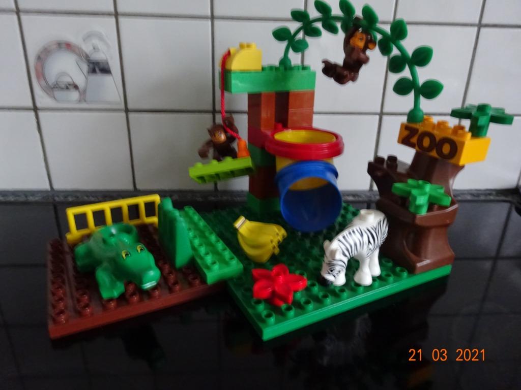 Duplo 4961, Funny zoo met aapjes, zebra....Op 2 bouwplaatjes, Enlèvement ou Envoi, Duplo