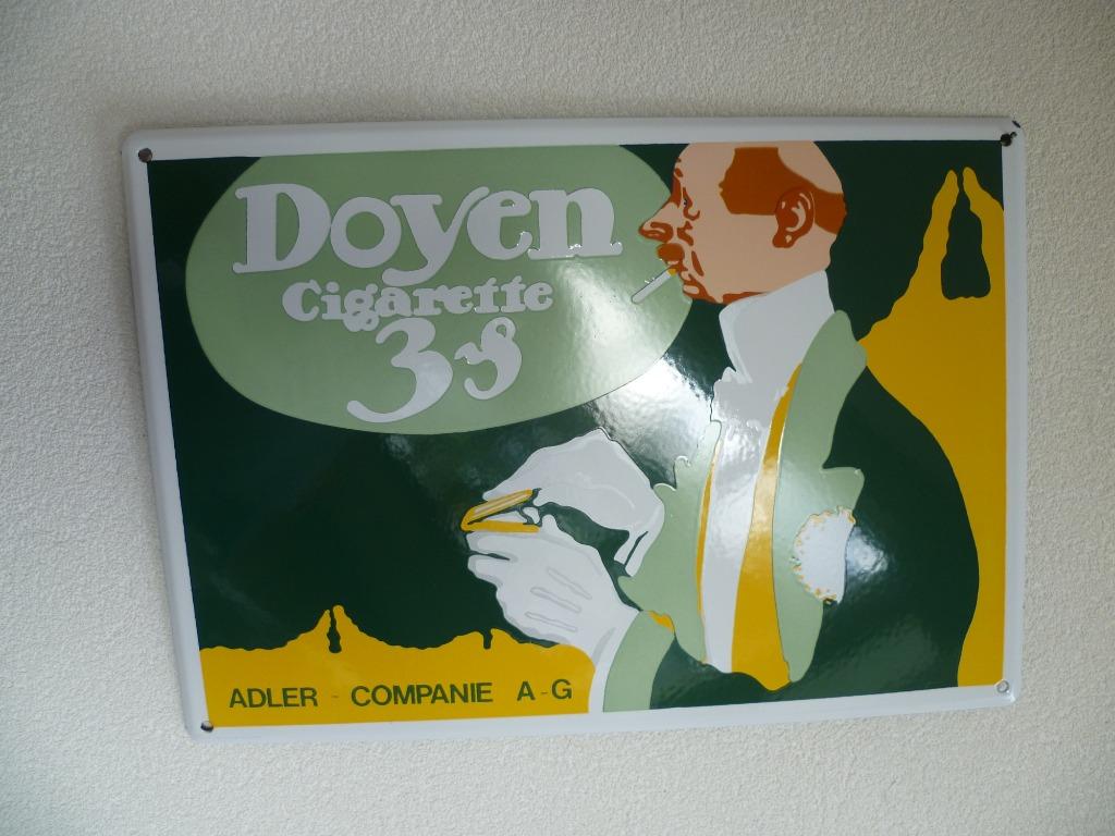EMAILLE RECLAME BORD"DOYEN CIGARETTE"UIT JAREN 80/90, Collections, Marques & Objets publicitaires, Enlèvement ou Envoi, Comme neuf