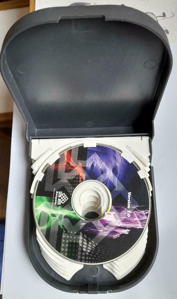 Draagbare cd- of dvd-archiefkast, als nieuw, Ophalen of Verzenden, Zo goed als nieuw, Boxset