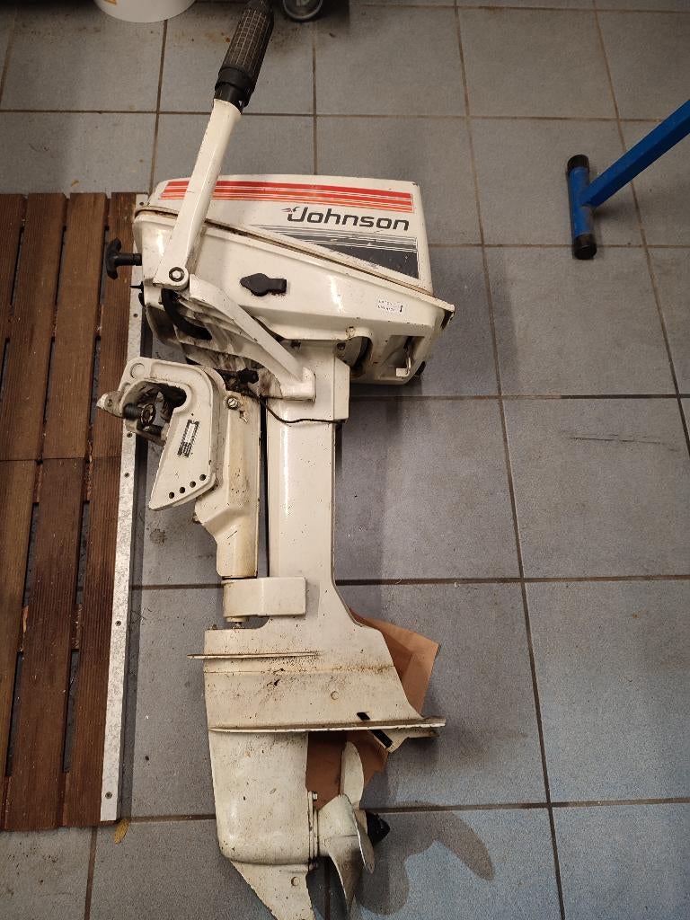 Moteur bateau Johnson, Aluminium, Enlèvement, Utilisé, Moteur hors-bord