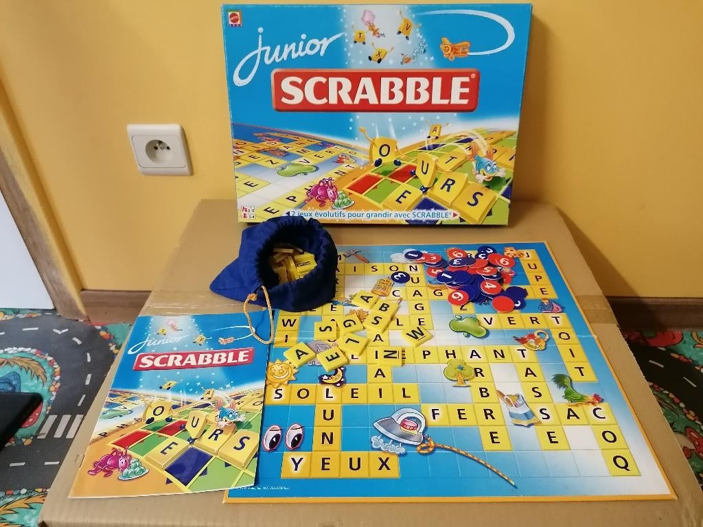 Scrabble junior, Enlèvement ou Envoi, Comme neuf