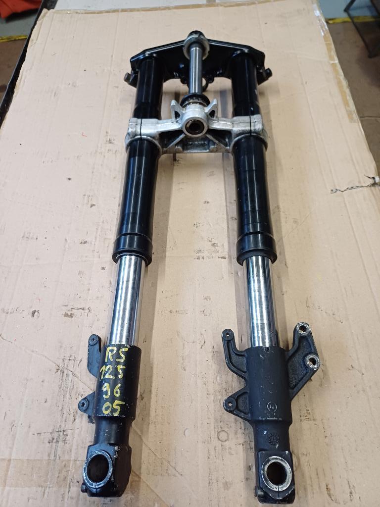 aprilia rs 125 model '96-'05 voorvork, Ophalen of Verzenden, Gebruikt