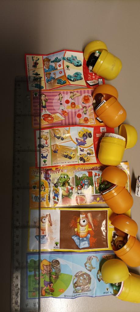 6 kinder verrassingseieren, nieuw in de verpakking, Ophalen of Verzenden, Zo goed als nieuw, Hardplasticfiguren