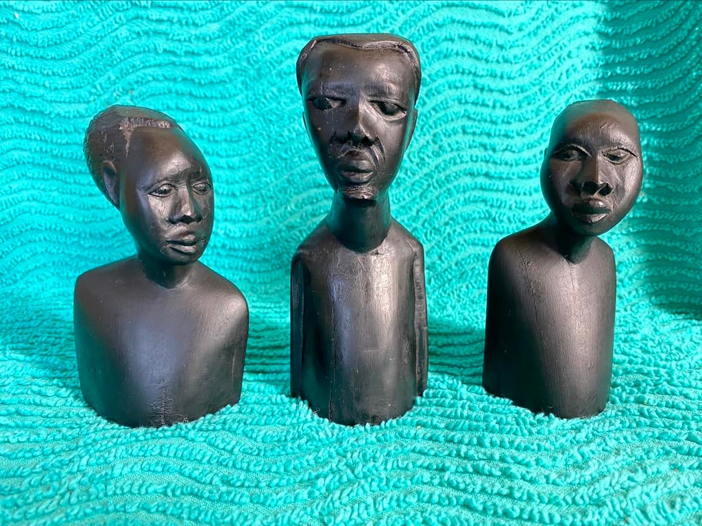 Afrikaanse houten bustes, Antiek en Kunst, Kunst | Beelden en Houtsnijwerken, Ophalen of Verzenden