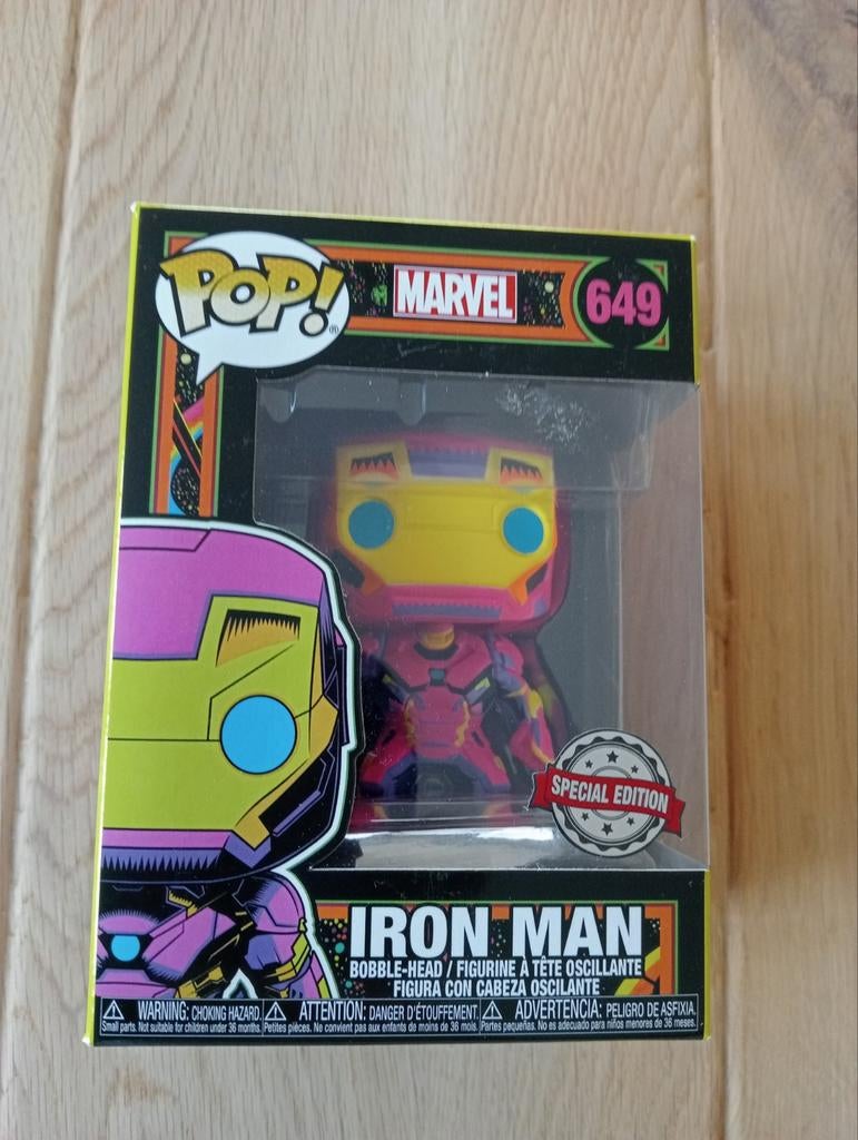 Funko pop Marvel #649 Iron man blacklight nieuwstaat, Verzamelen, Ophalen of Verzenden, Zo goed als nieuw