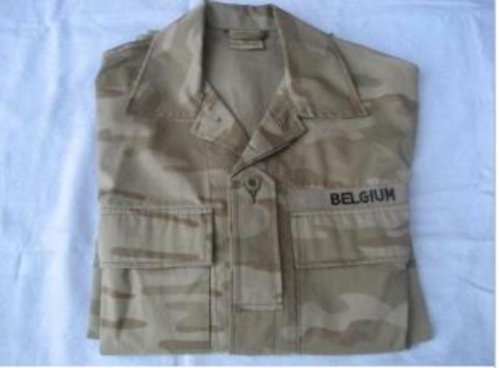 Hemdvest  desert / woestijnkleur, Verzamelen, Militaria | Algemeen, Ophalen of Verzenden, Landmacht, Kleding of Schoenen