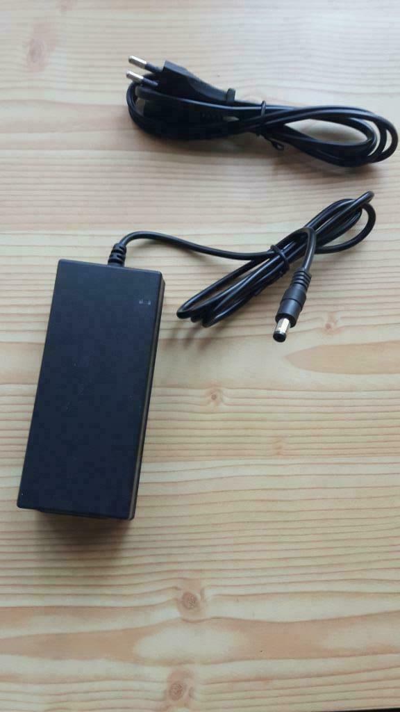 Chargeur de batterie pour 12V / 24V / 36V / 42V / 2A, TV, Hi-fi & Vidéo, Batteries, Neuf, Enlèvement ou Envoi