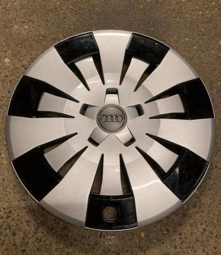 1 originele Audi A2, A3, A4, A4 Q2 wieldoppen in 16", Auto diversen, Wieldoppen, Zo goed als nieuw, Ophalen of Verzenden