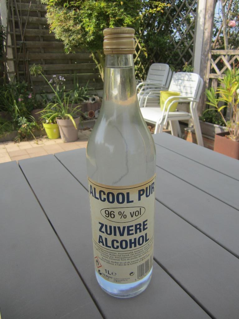 Fles Alcohol 96 Colruyt, Ophalen