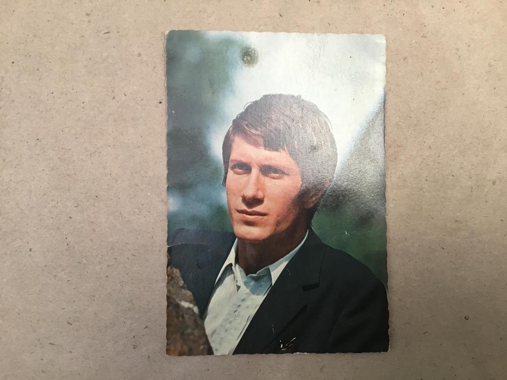 Vintage postkaart Jacques Dutronc, Verzamelen, Ophalen of Verzenden, Gebruikt, Foto of Kaart