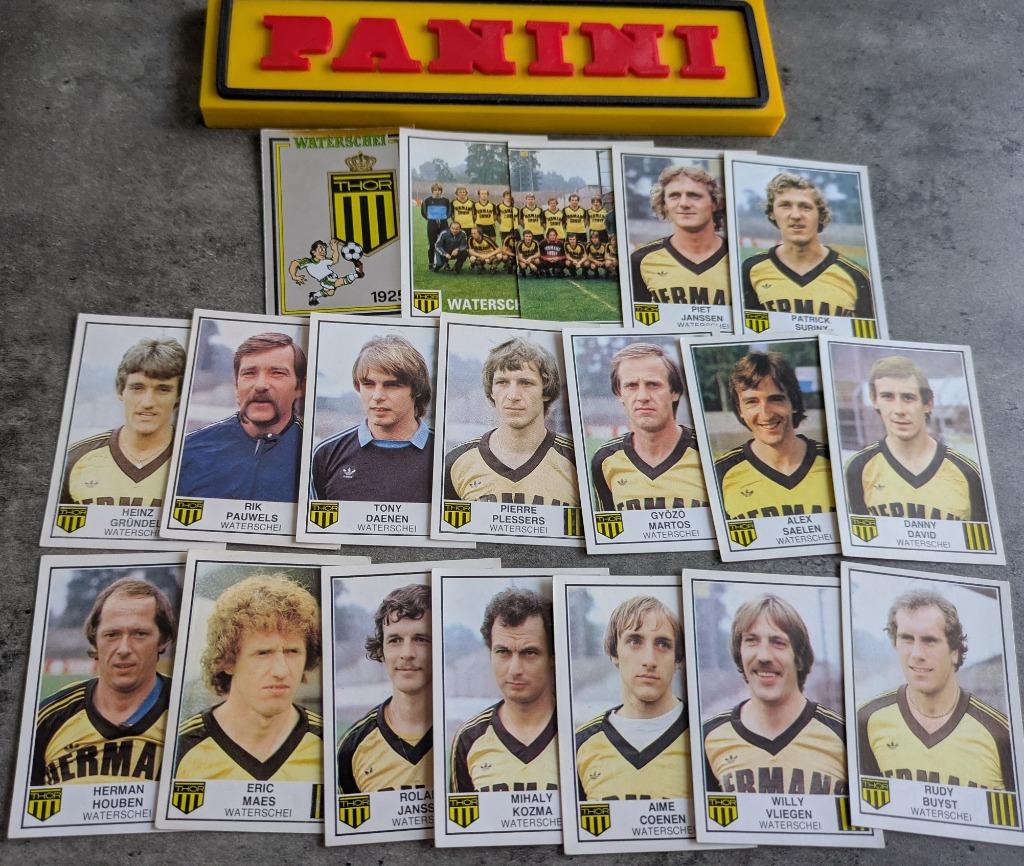 PANINI FOOTBALL 82 WATERSCHEI 19 STICKERS 1982, Verzenden