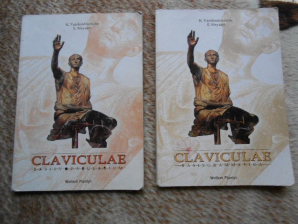 Grammaire de base et vocabulaire de base des Claviculae lati, Enlèvement ou Envoi, Comme neuf, Secondaire, Latin