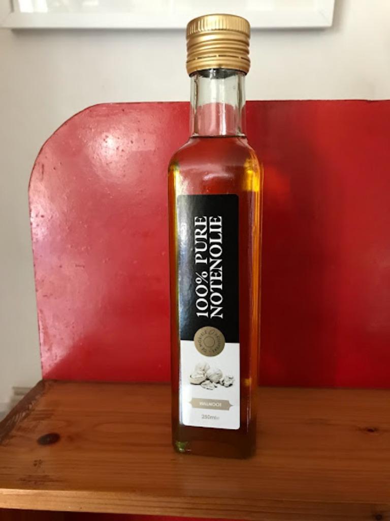 koudgeperste walnotenolie, Diversen, Ophalen