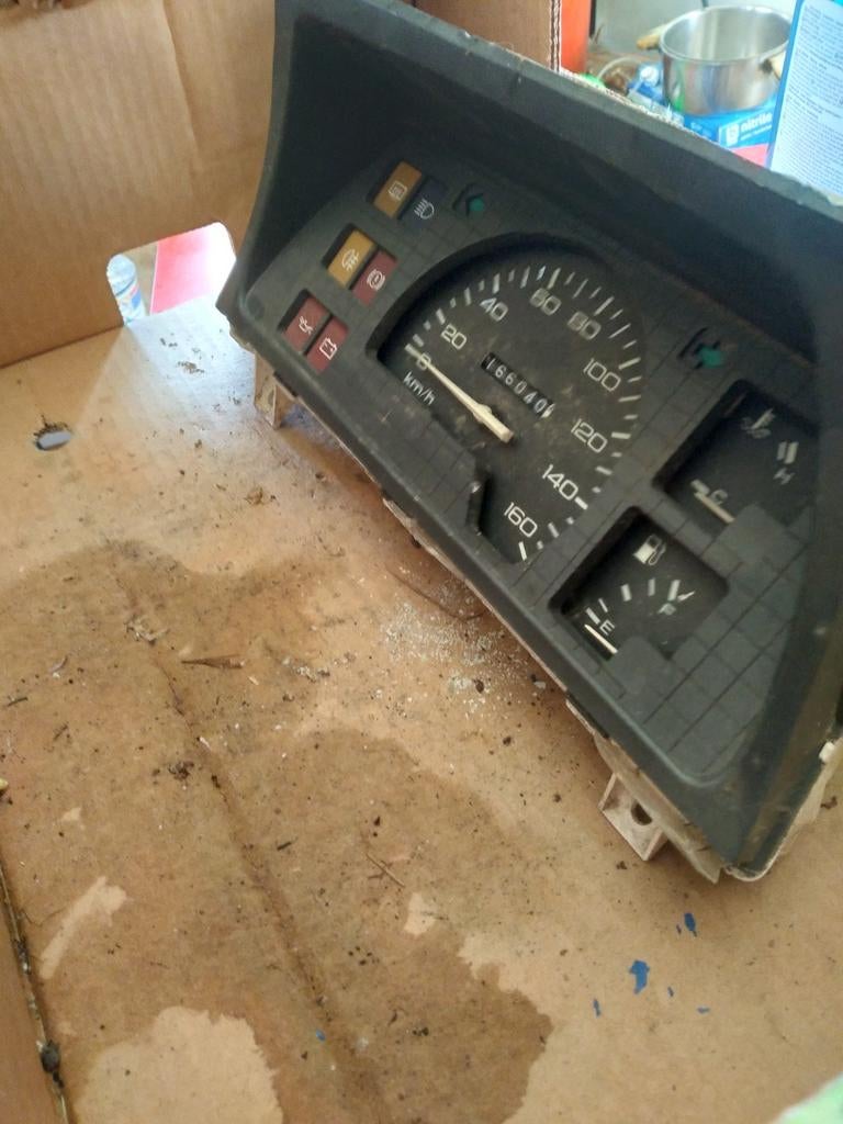 Horloge compteur de vitesse Nissan Micra K10, Autos : Pièces & Accessoires, Enlèvement ou Envoi, Nissan