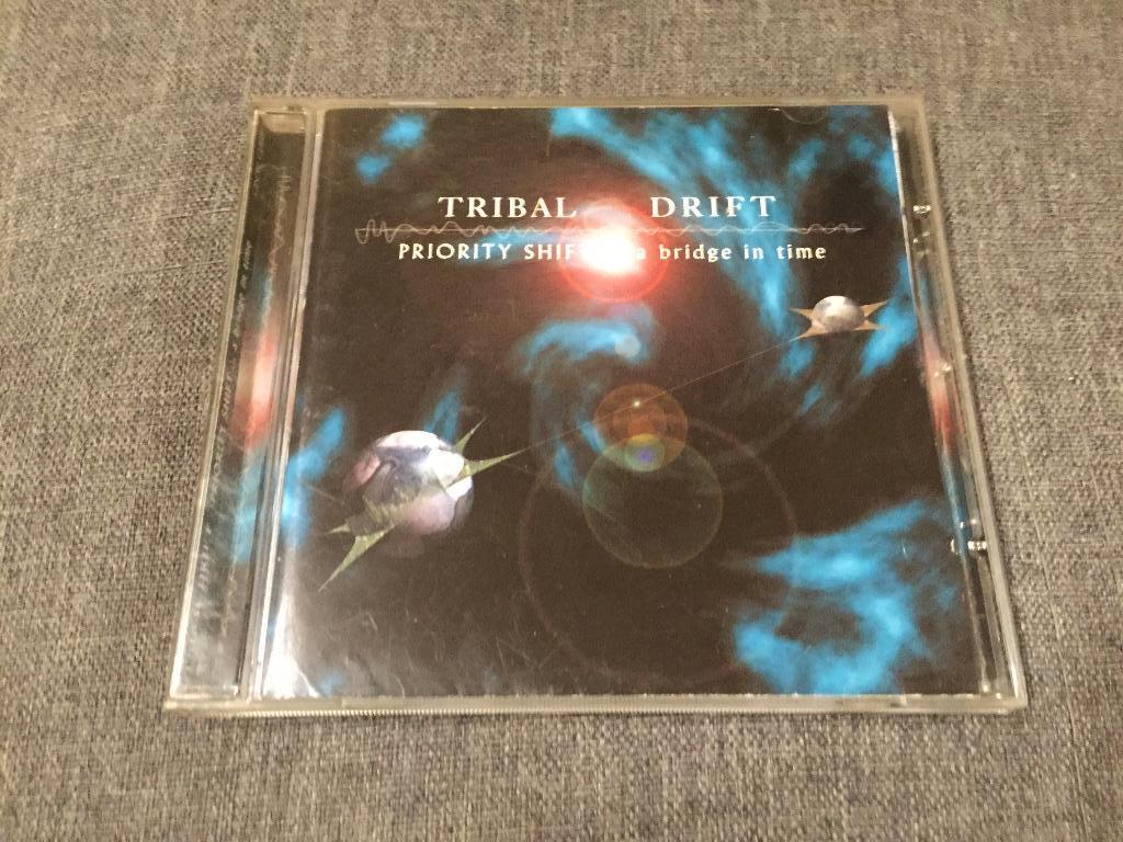 Cd Tribal Drift Priority Shift, CD & DVD, CD | Dance & House, Enlèvement ou Envoi, Comme neuf, Musique d'ambiance ou Lounge