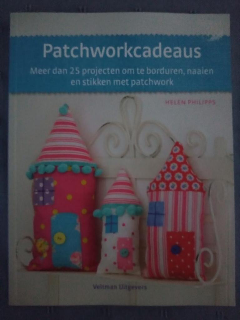 Helen Philipps - Patchworkcadeaus, Boeken, Hobby en Vrije tijd, Zo goed als nieuw, Ophalen of Verzenden